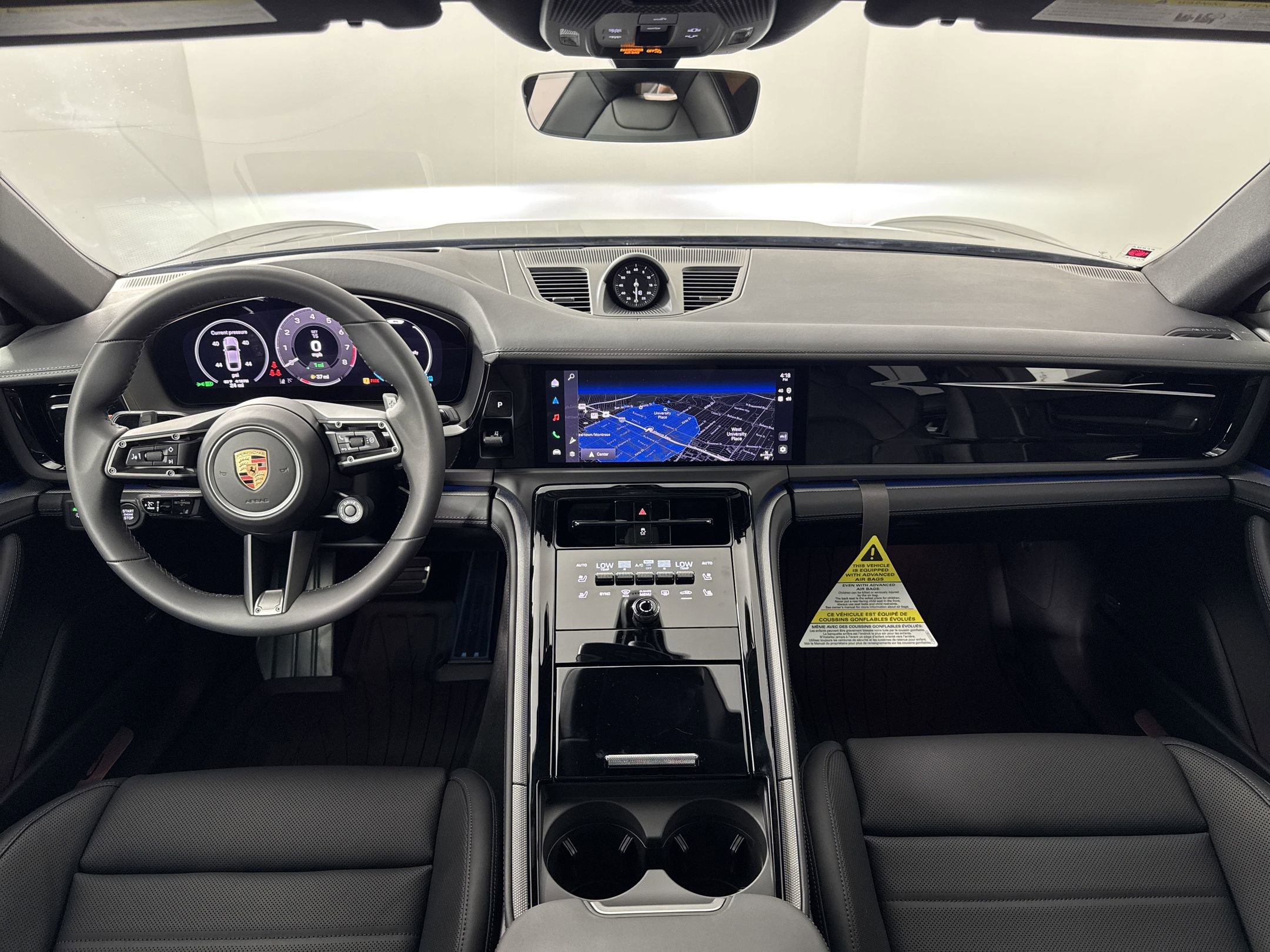 Used 2025 Porsche Panamera 4 image 16