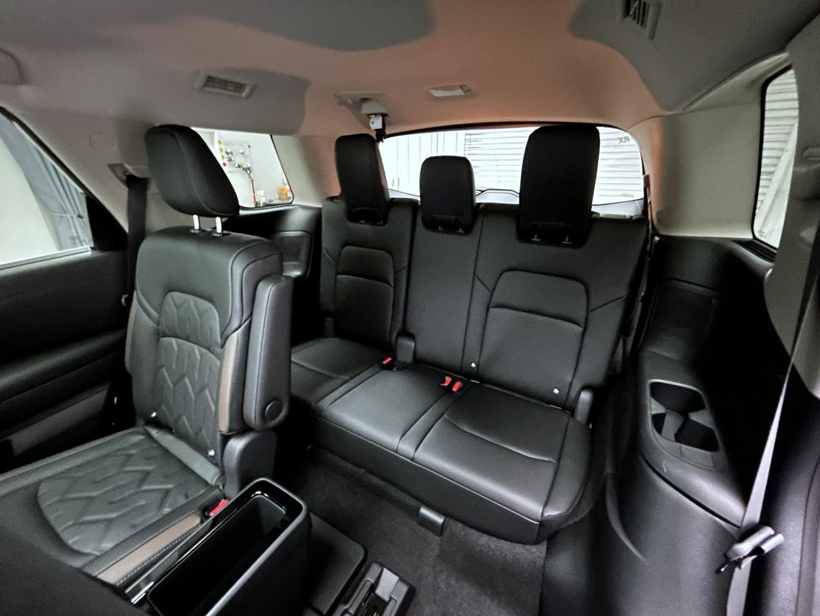 New 2026 Nissan Pathfinder Platinum AWD/4WD image 12