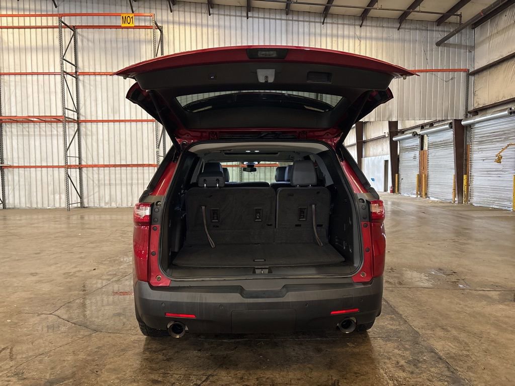 Used 2019 Chevrolet Traverse LT w/ LT Premium Package image 12