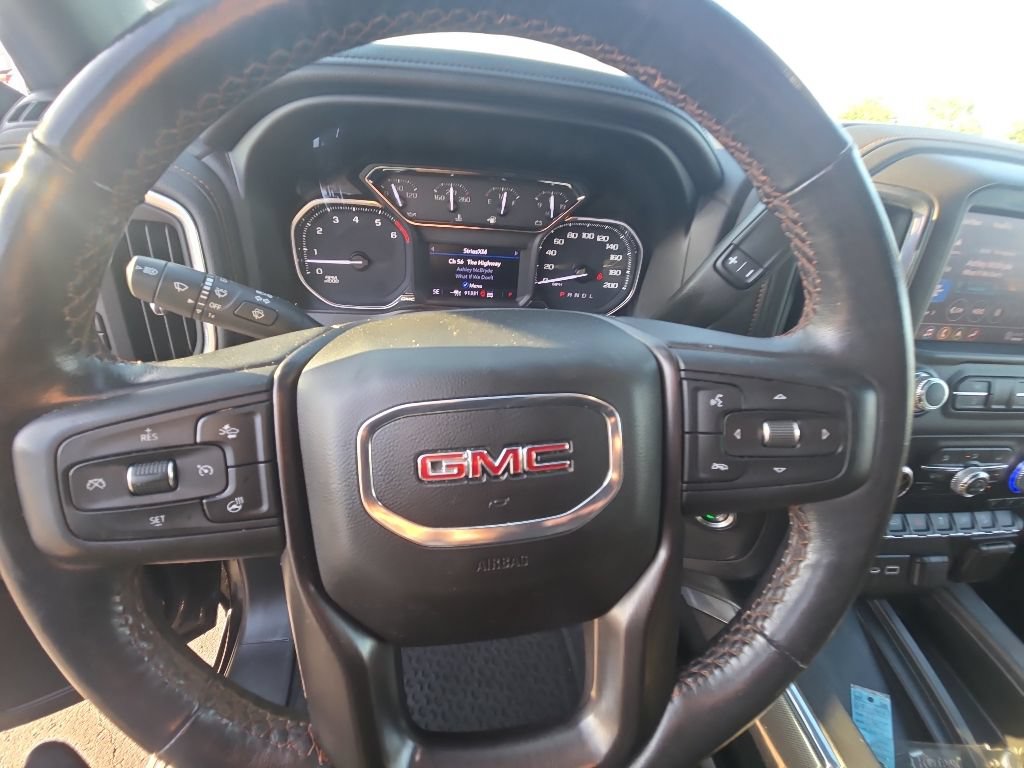 Used 2022 GMC Sierra 1500 AT4 w/ AT4 Preferred Package AWD/4WD image 18