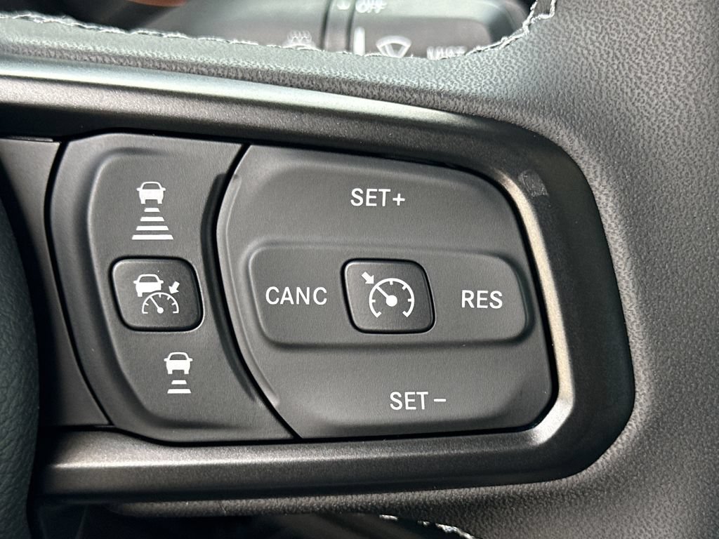 New 2026 Jeep Gladiator Mojave AWD/4WD image 25