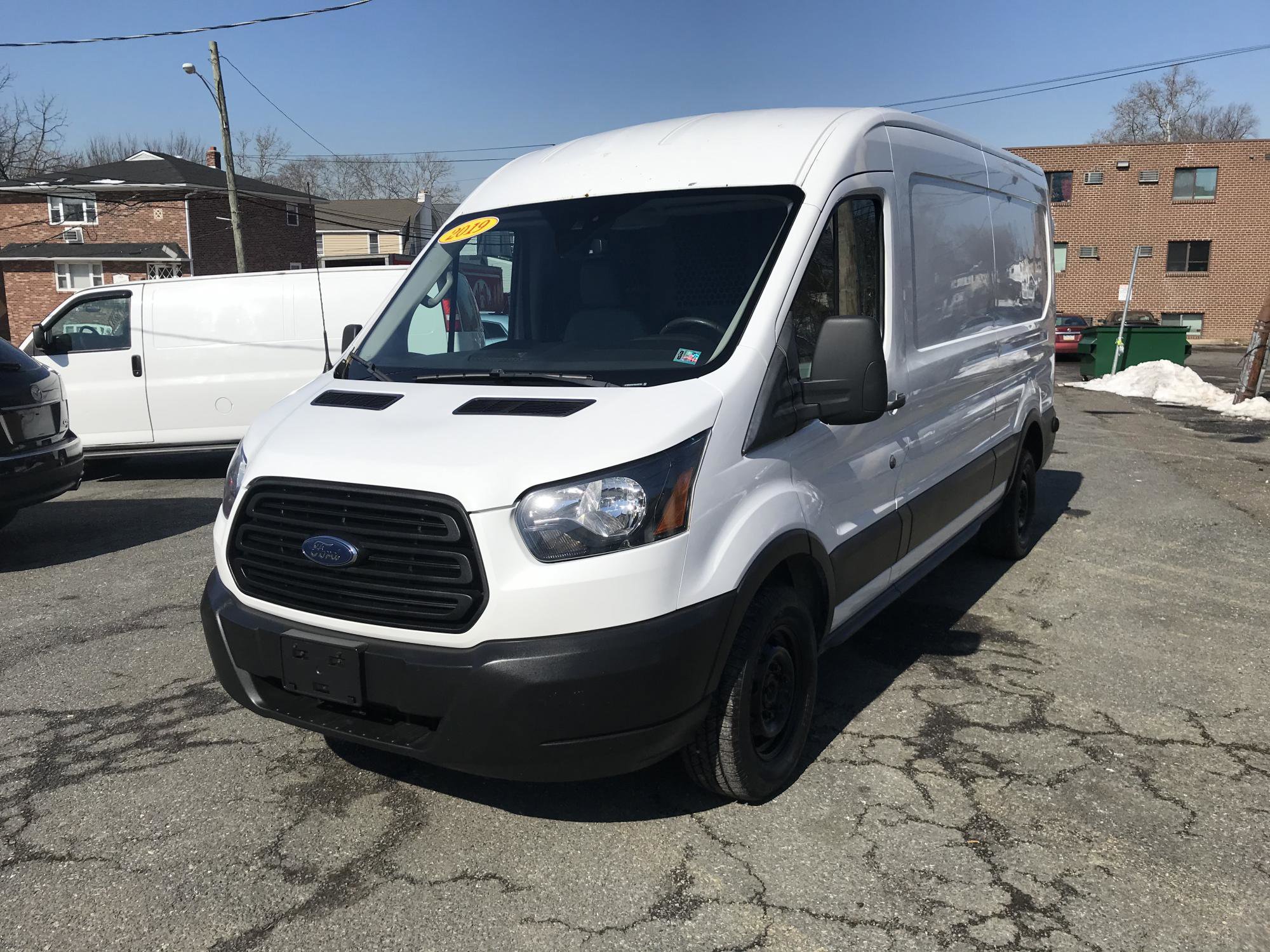 Used 2019 Ford Transit 350 image 3