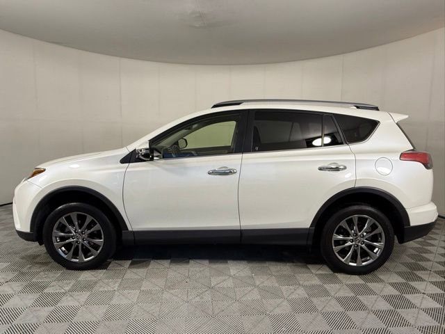 Used 2018 Toyota RAV4 Limited image 3