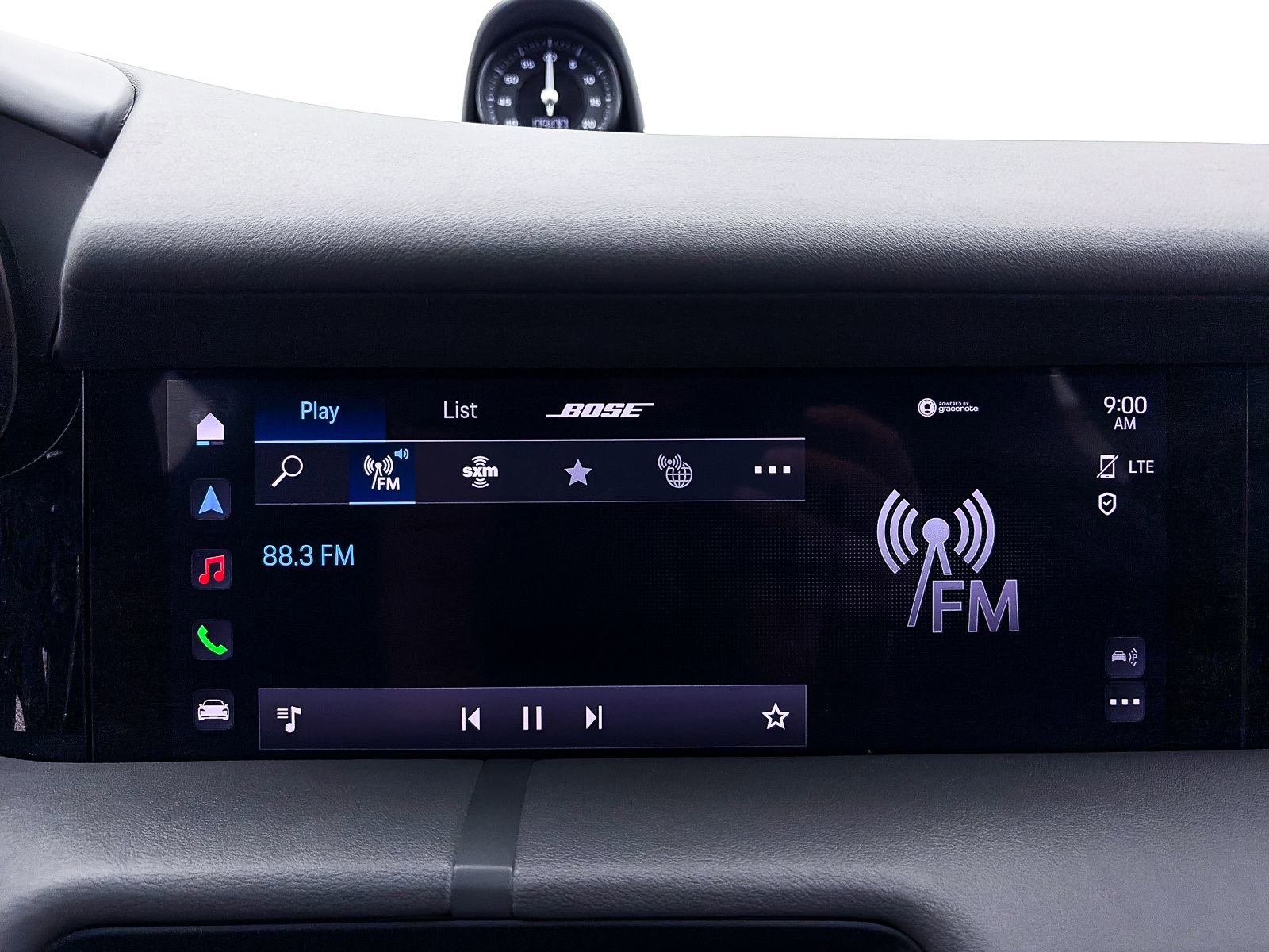 Used 2023 Porsche Taycan w/ Premium Package image 48