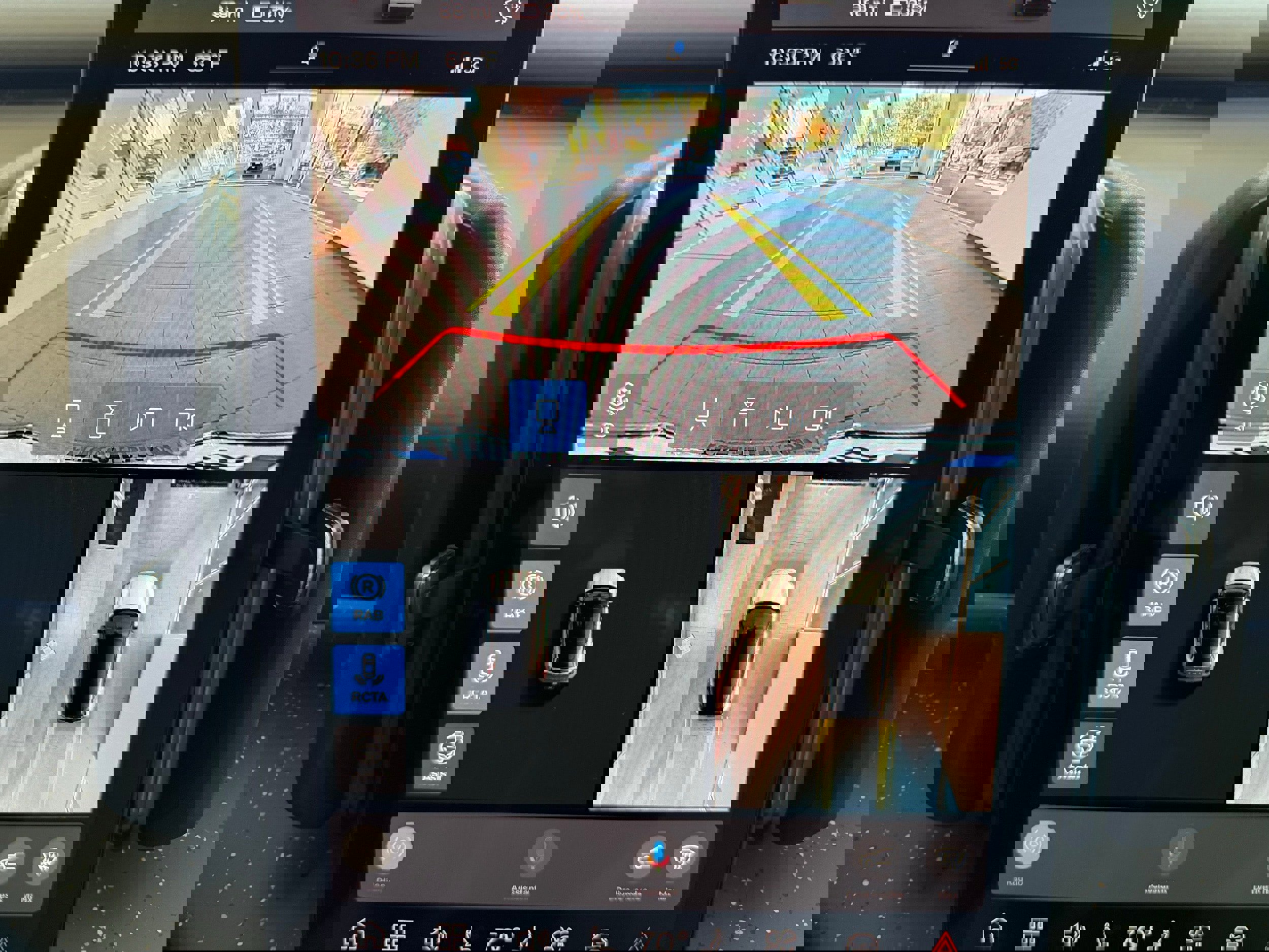 New 2026 Volvo EX30 Ultra w/ Climate Package image 17