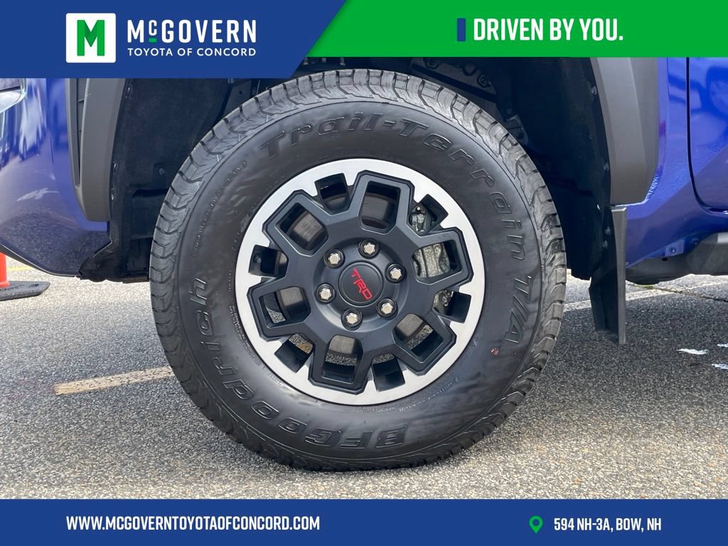 Used 2024 Toyota Tacoma TRD Off-Road AWD/4WD image 9