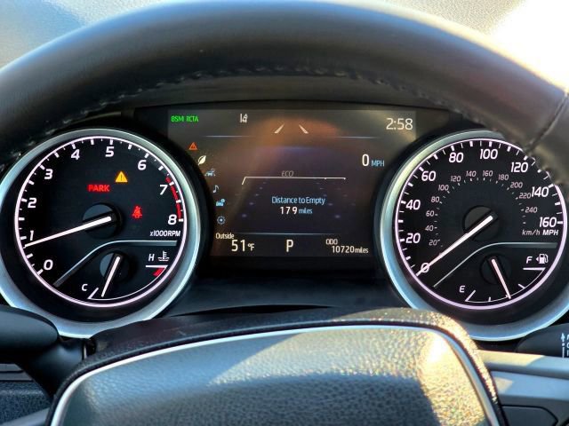 Used 2022 Toyota Camry XLE w/ Navigation Package image 14