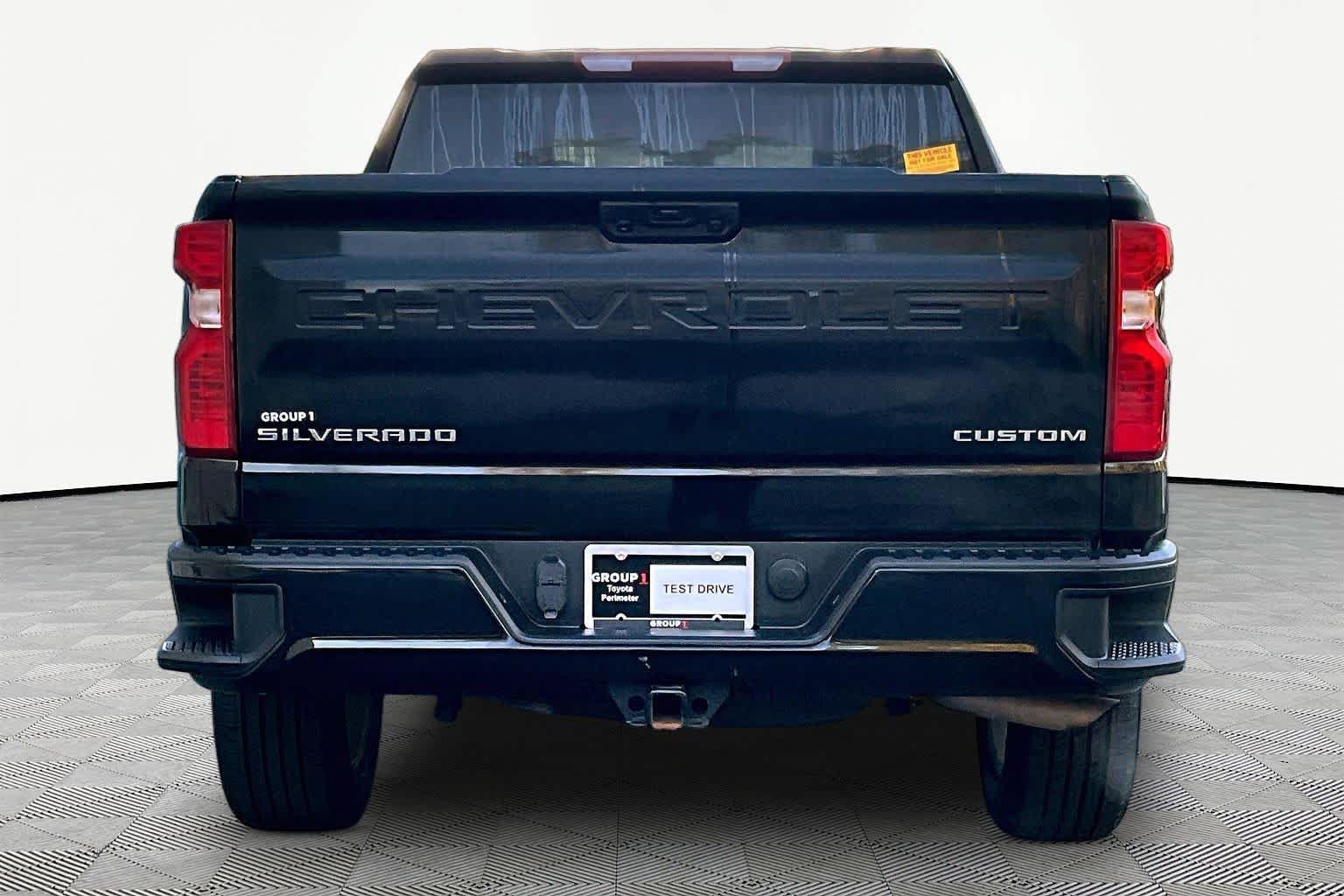Used 2023 Chevrolet Silverado 1500 Custom RWD image 5