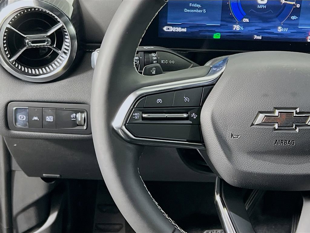 New 2026 Chevrolet Blazer EV LT image 10