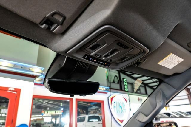 Used 2022 Chevrolet Silverado 1500 LTZ w/ Technology Package image 28