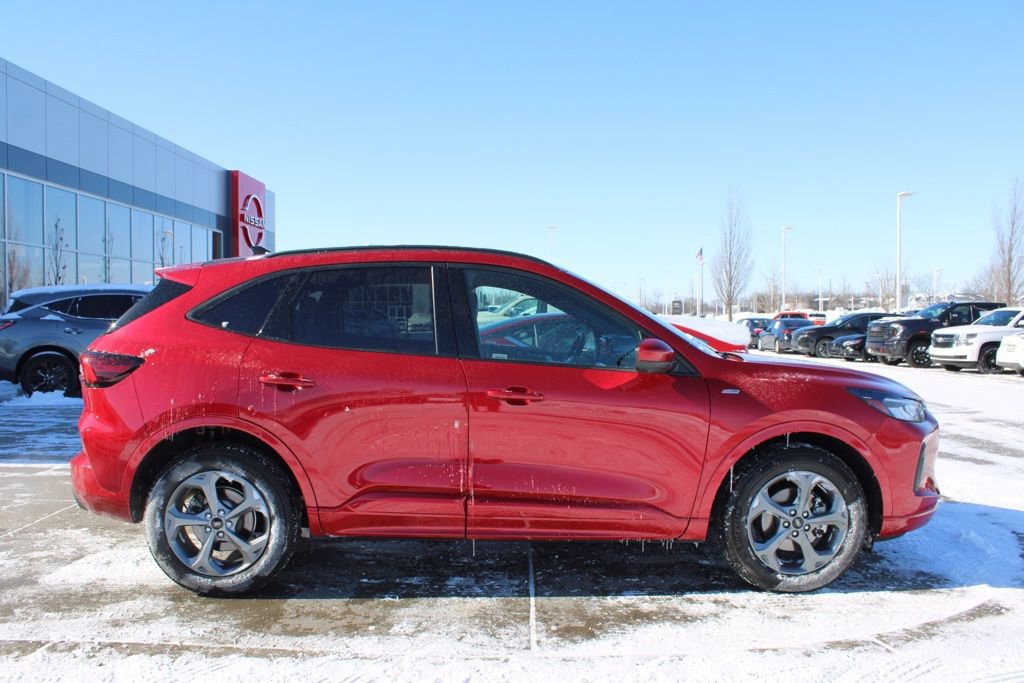 Used 2023 Ford Escape ST-Line Select w/ Tech Pack #2 image 6