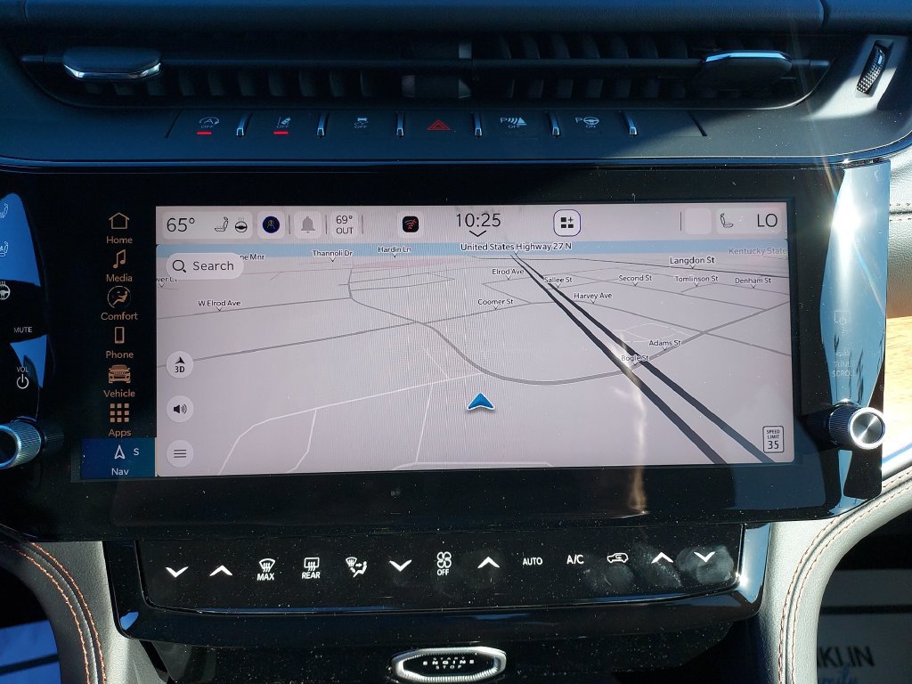 New 2027 Jeep Grand Cherokee Summit AWD/4WD image 22
