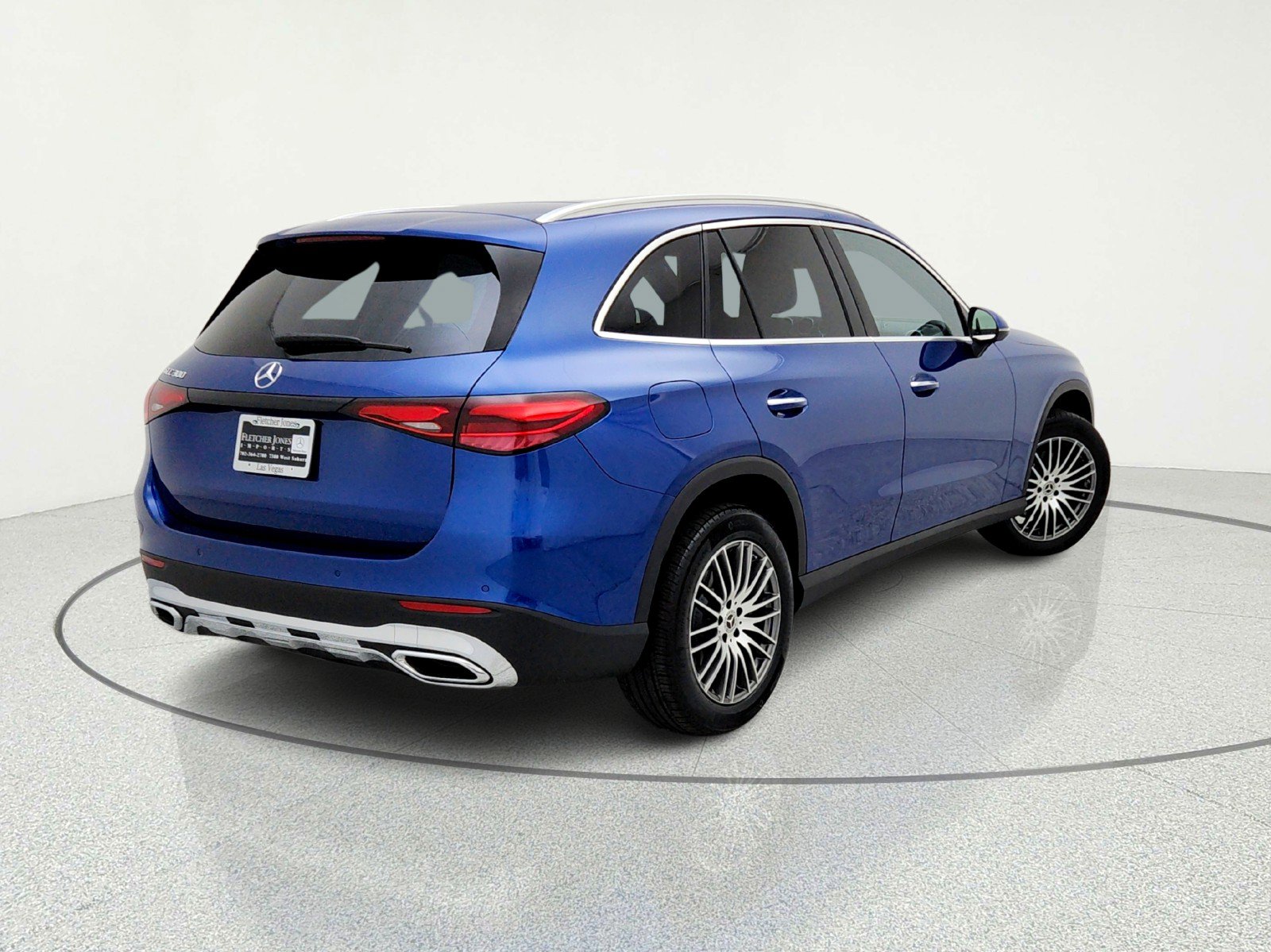 Certified 2026 Mercedes-Benz GLC 300 image 9