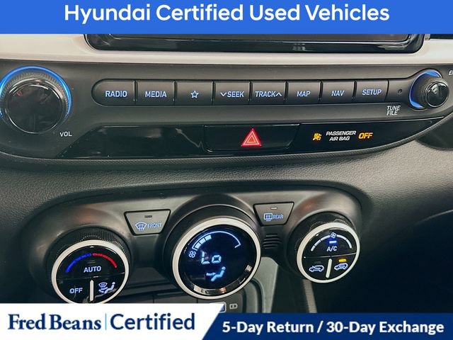 Certified 2022 Hyundai Venue Limited FWD image 20