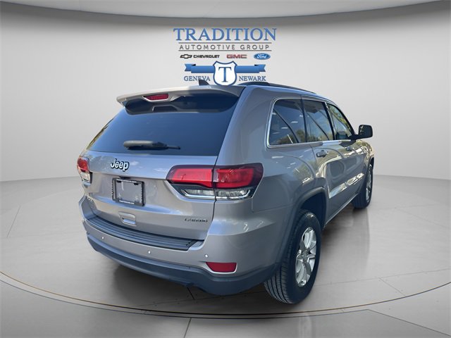 Used 2021 Jeep Grand Cherokee Laredo image 5