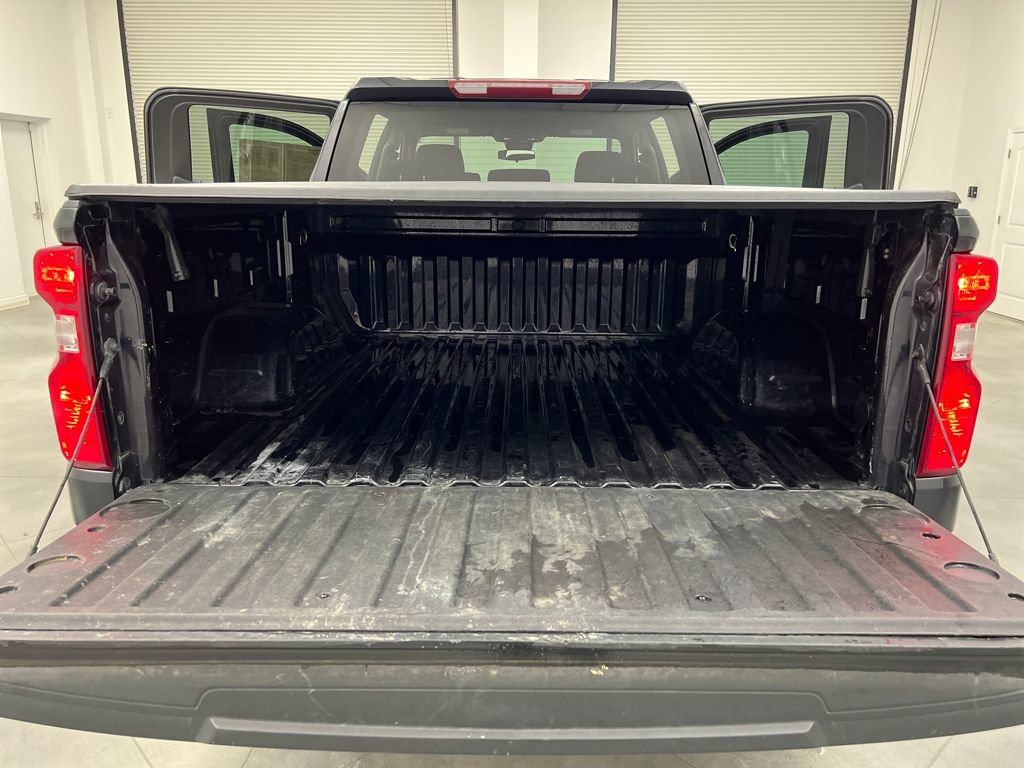 Used 2023 Chevrolet Silverado 1500 LT image 30