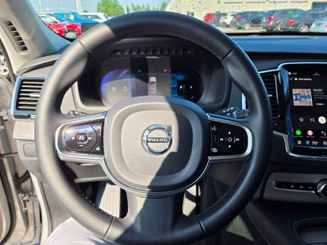 Used 2023 Volvo XC90 B6 Ultimate w/ Protection Package Premier AWD/4WD image 3