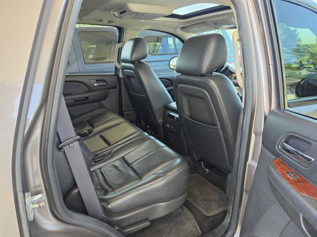 Used 2013 GMC Yukon SLT AWD/4WD image 15