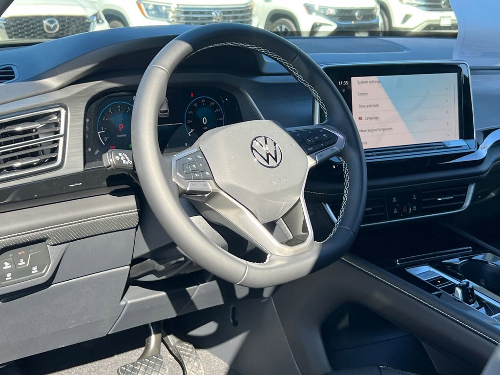 New 2026 Volkswagen Atlas Cross Sport SE image 18