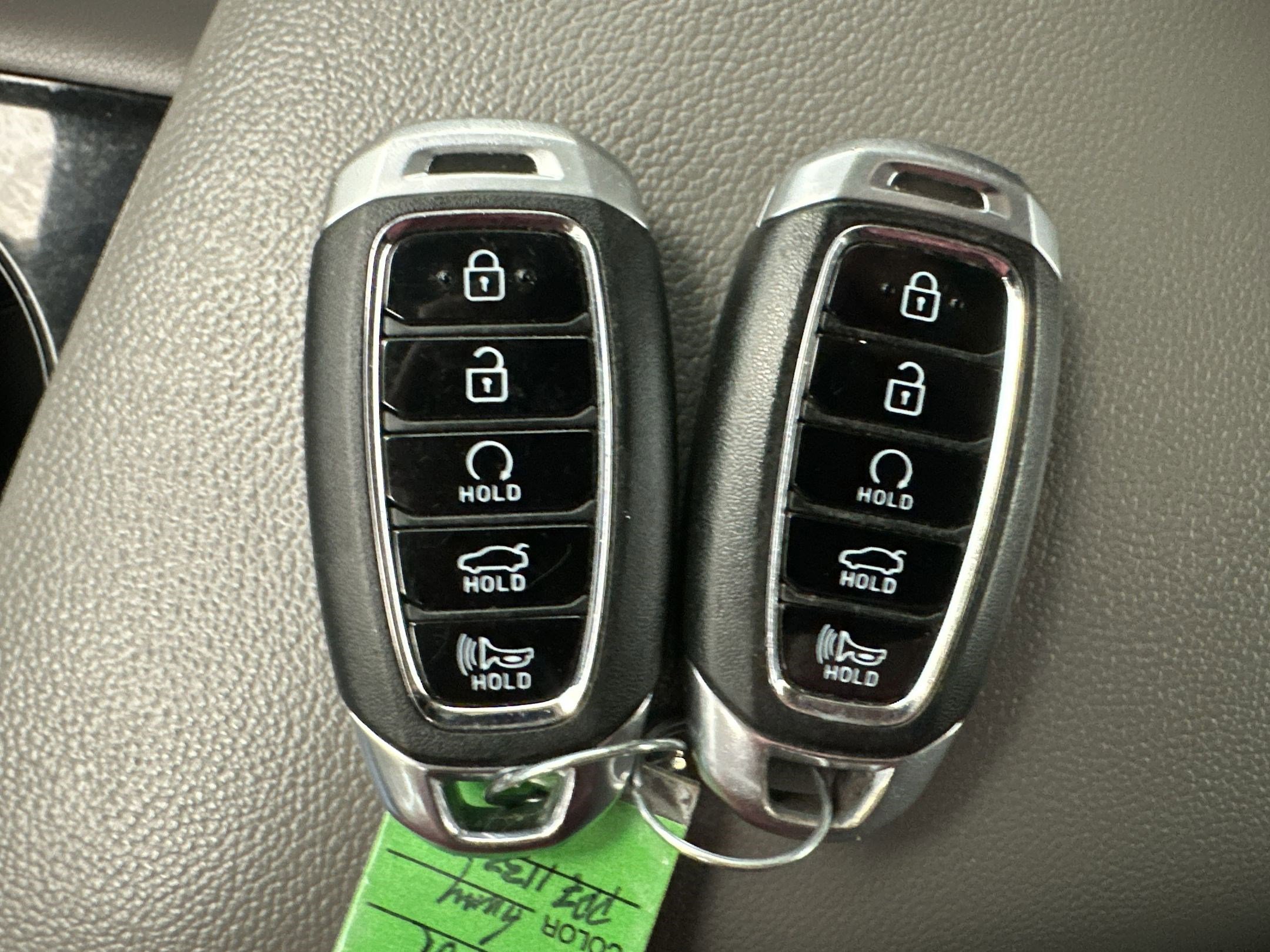 Used 2023 Hyundai Elantra SEL w/ Convenience Package FWD image 30