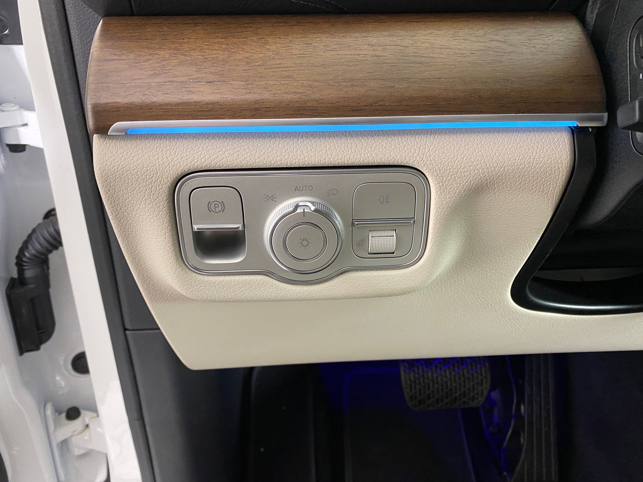 New 2025 Mercedes-Benz GLS 450 4MATIC image 18