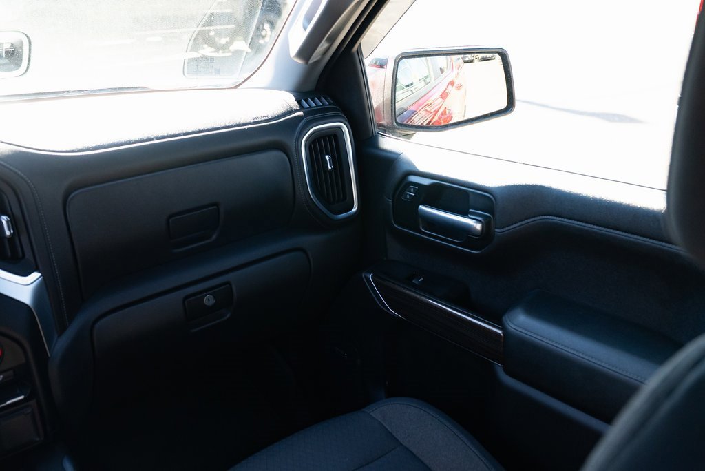 Used 2019 Chevrolet Silverado 1500 RST w/ All-Star Edition image 10