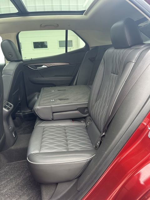 Used 2023 Buick Envision Avenir image 47