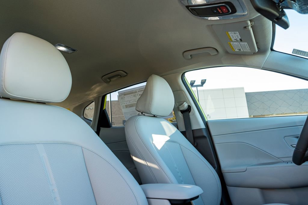 New 2026 Hyundai Kona SEL Premium image 12