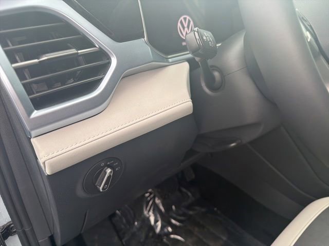 New 2026 Volkswagen Taos SE AWD/4WD image 47