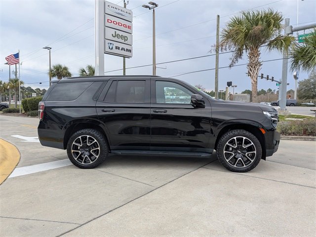 Used 2023 Chevrolet Tahoe RST w/ Luxury Package image 2
