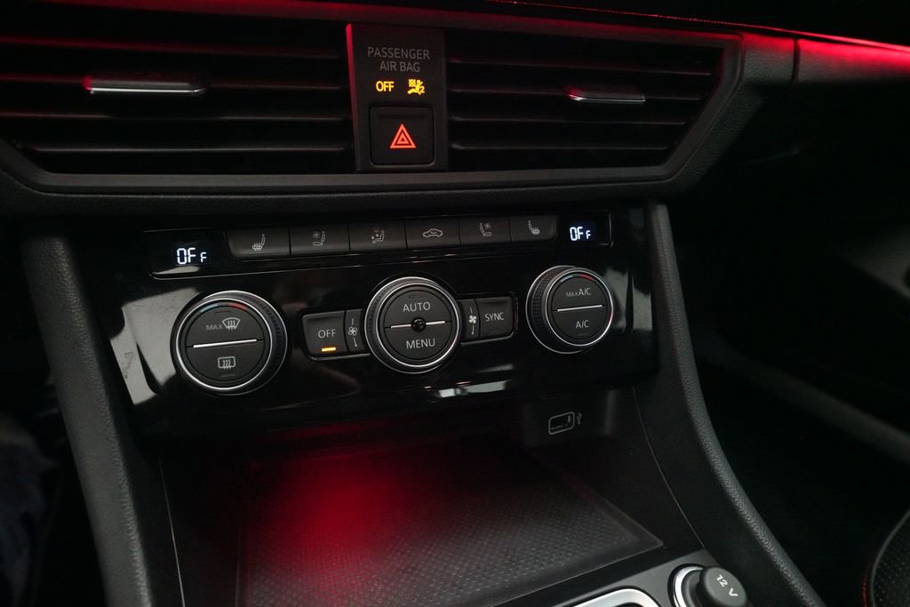 Used 2019 Volkswagen Jetta GLI Autobahn image 20