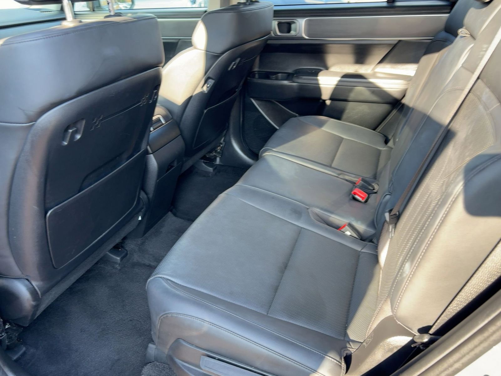 Used 2025 Hyundai Santa Fe SEL image 15