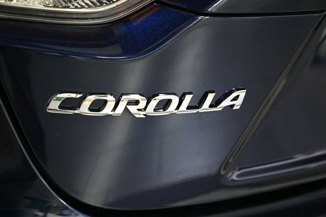 Used 2020 Toyota Corolla LE w/ LE Premium Package FWD image 12