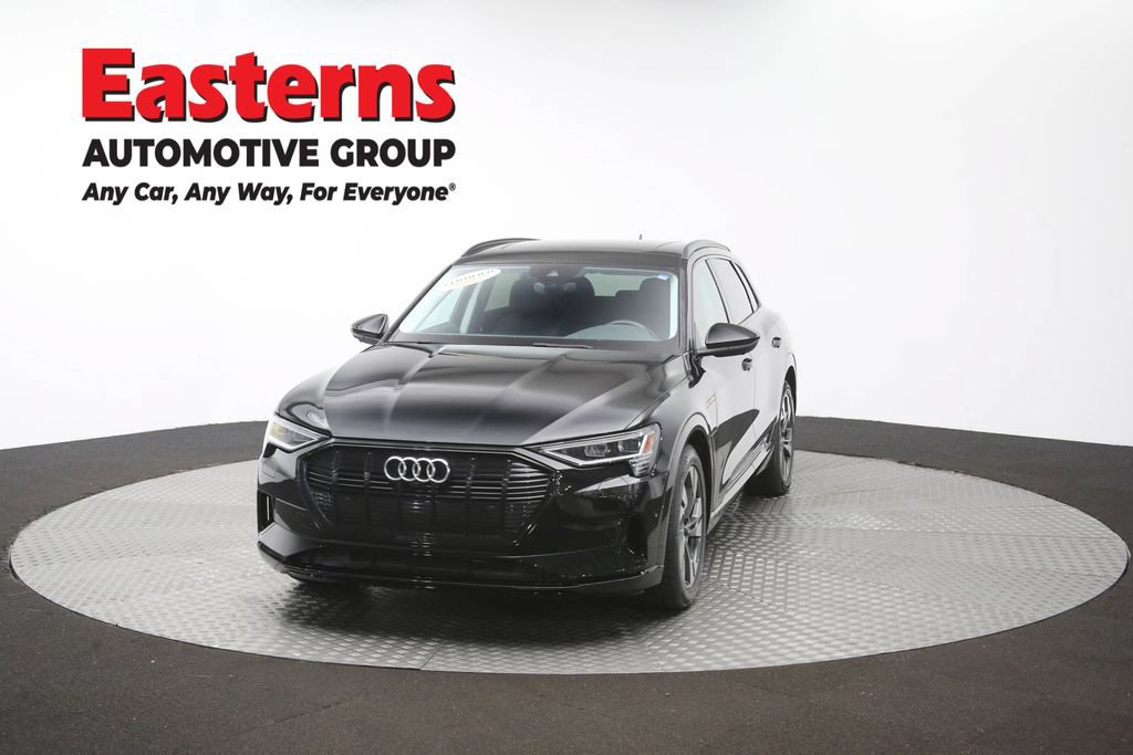 Used 2021 Audi e-tron Premium w/ Convenience Plus Package AWD/4WD image 57