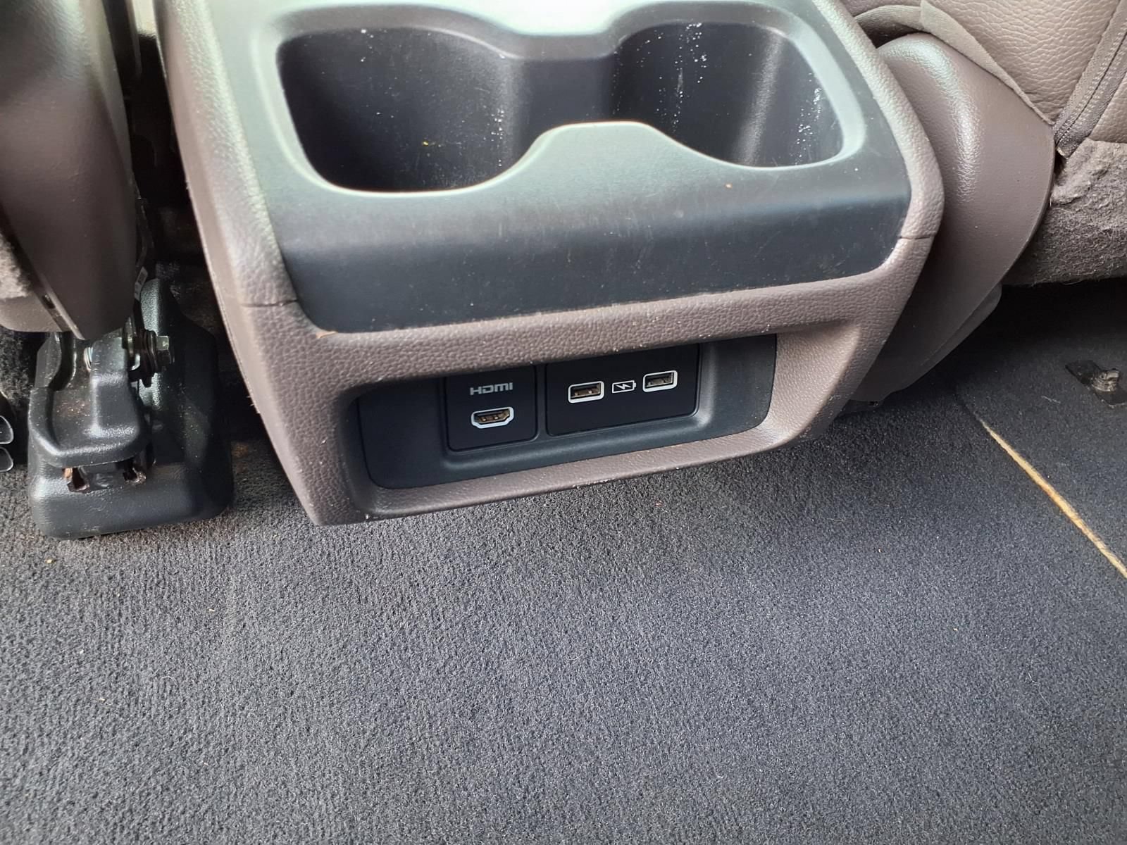 Used 2022 Honda Odyssey Elite image 17