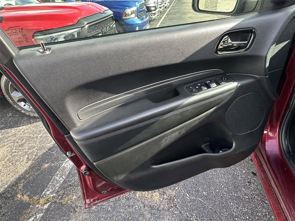 Used 2020 Dodge Durango GT w/ Blacktop Package image 16