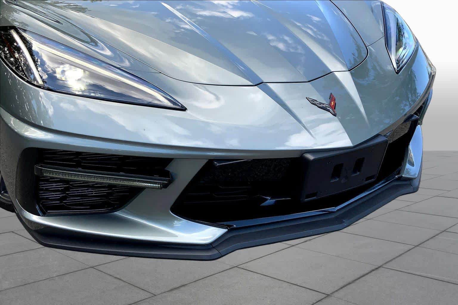 Used 2022 Chevrolet Corvette Stingray Coupe w/ 1LT RWD image 27