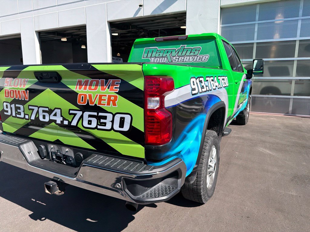 Used 2022 Chevrolet Silverado 2500 LT w/ All Star Edition AWD/4WD image 2