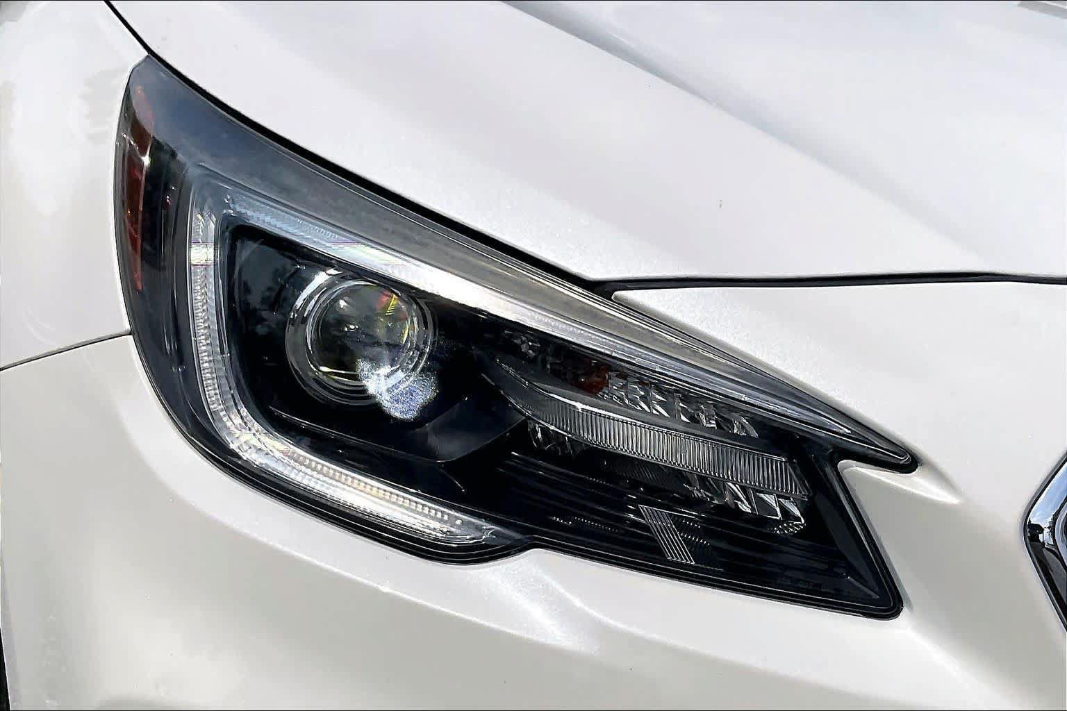 Used 2019 Subaru Outback 3.6R Touring AWD/4WD image 28