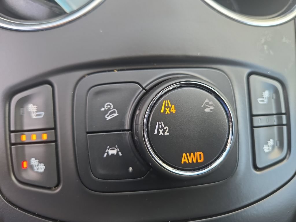 Used 2024 GMC Terrain SLT AWD/4WD image 45