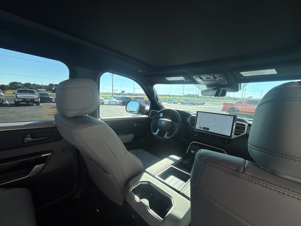 New 2026 Toyota Tundra Limited AWD/4WD image 30