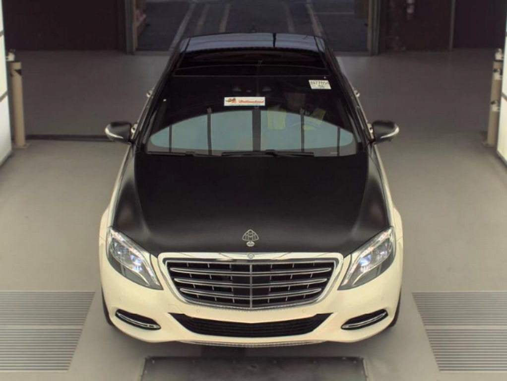 Used 2017 Mercedes-Benz Maybach S 600 image 2
