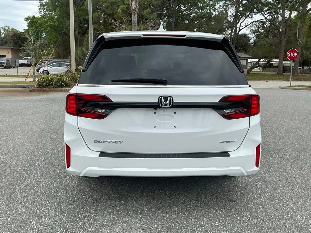 Certified 2025 Honda Odyssey Sport-L image 6