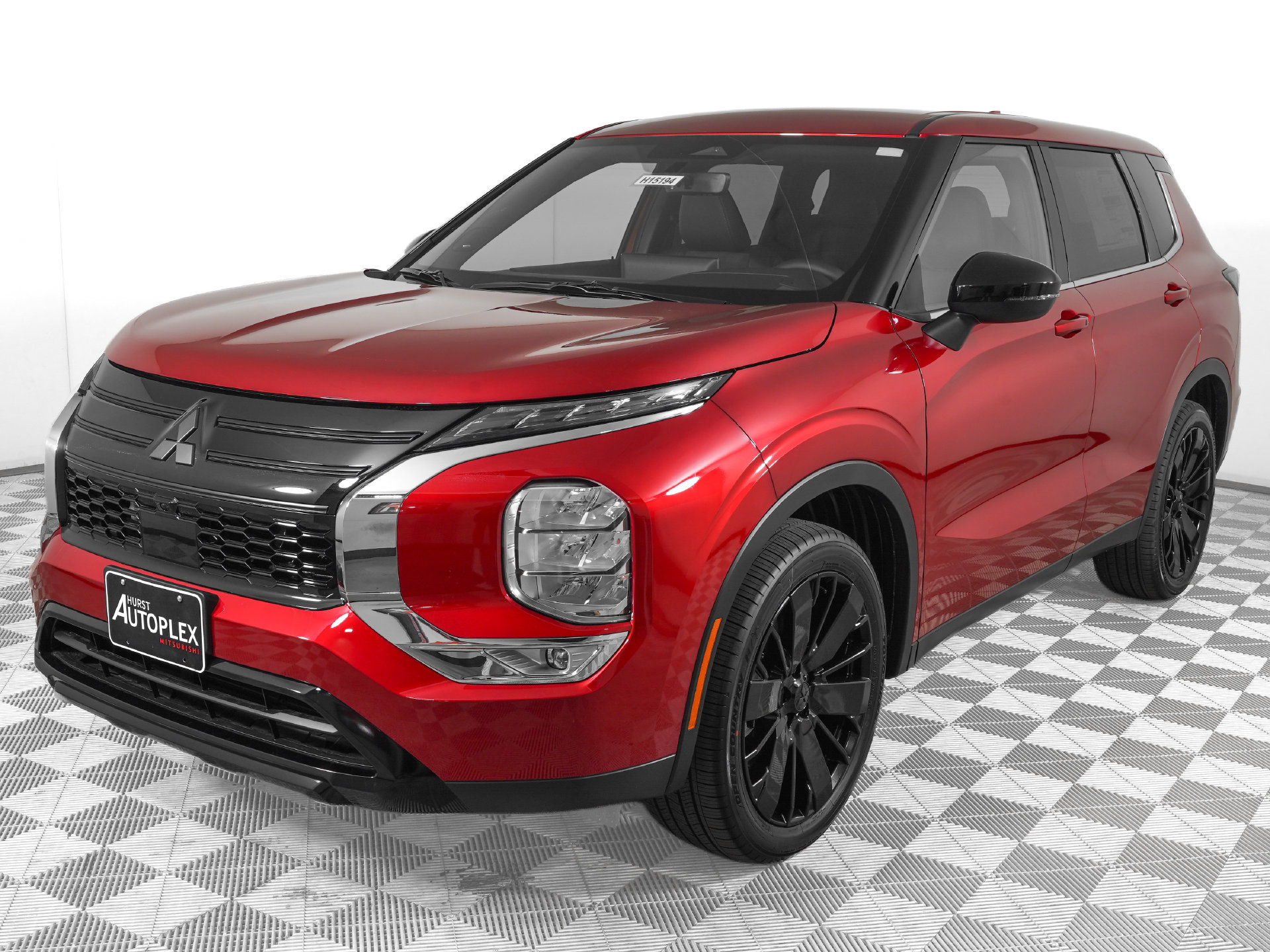 New 2026 Mitsubishi Outlander LE FWD image 9