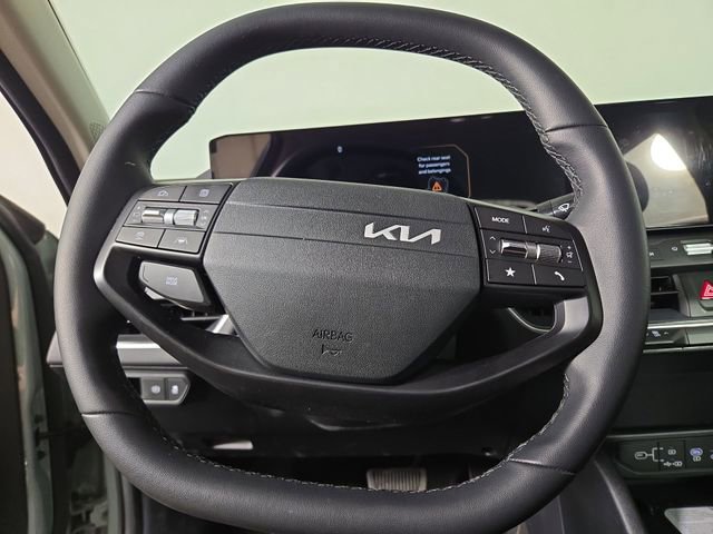 Certified 2025 Kia K4 EX FWD image 20