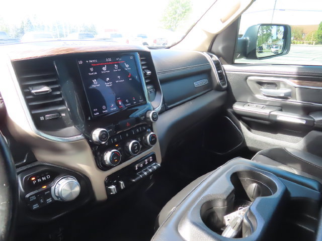 Used 2019 RAM 1500 Laramie AWD/4WD image 40