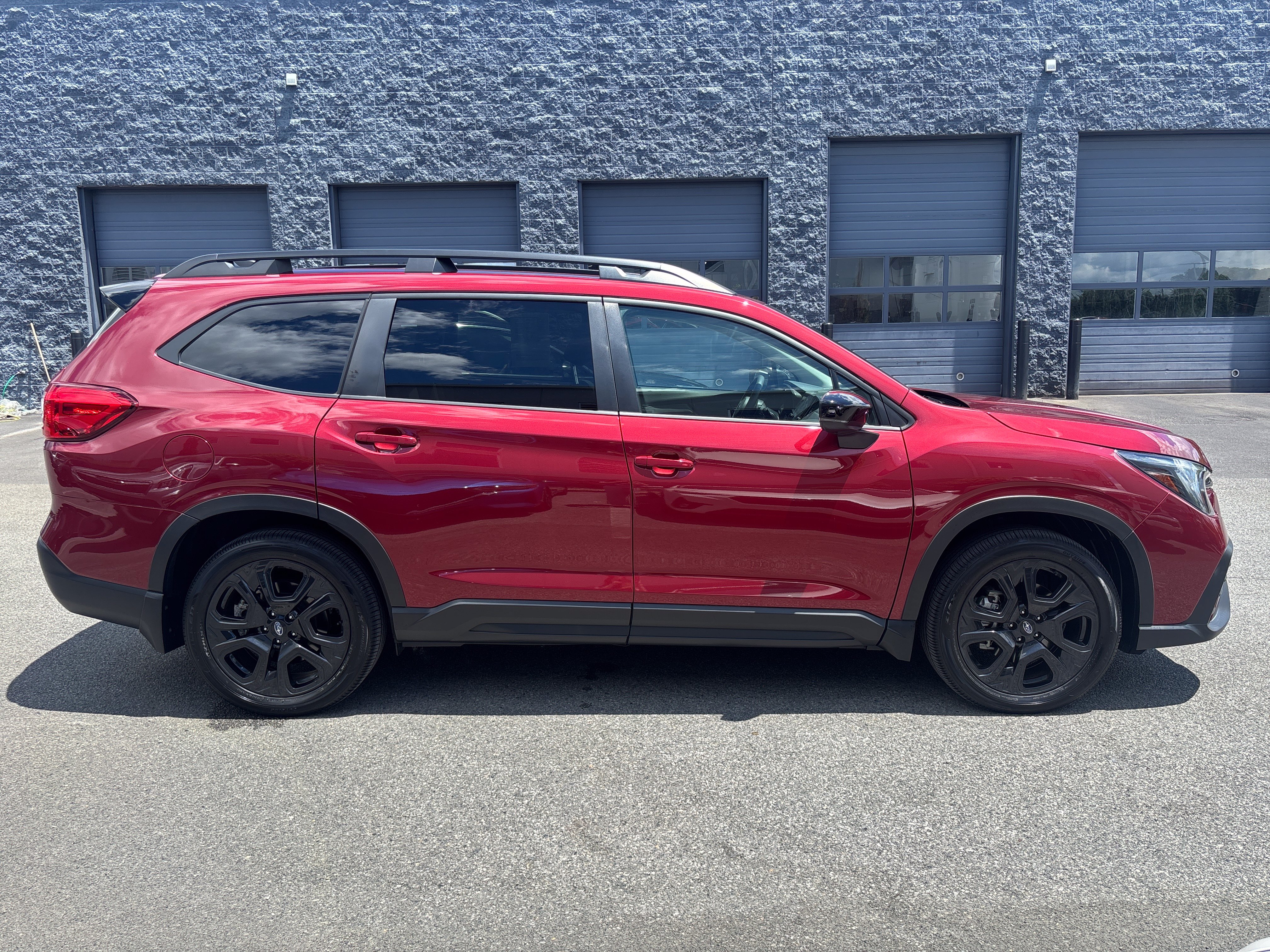 Used 2024 Subaru Ascent Onyx Edition AWD/4WD image 18