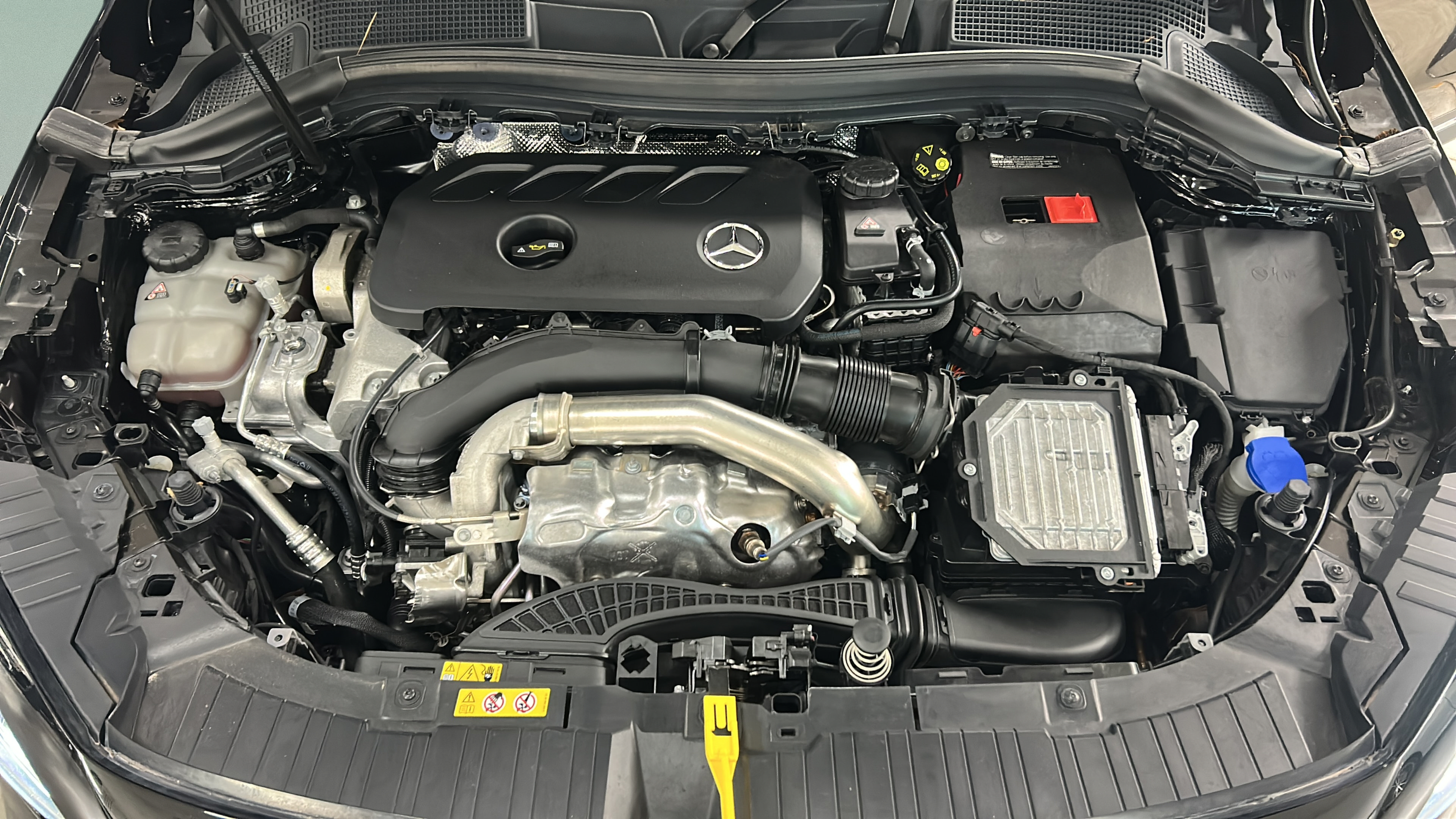 Used 2025 Mercedes-Benz GLA 250 image 33