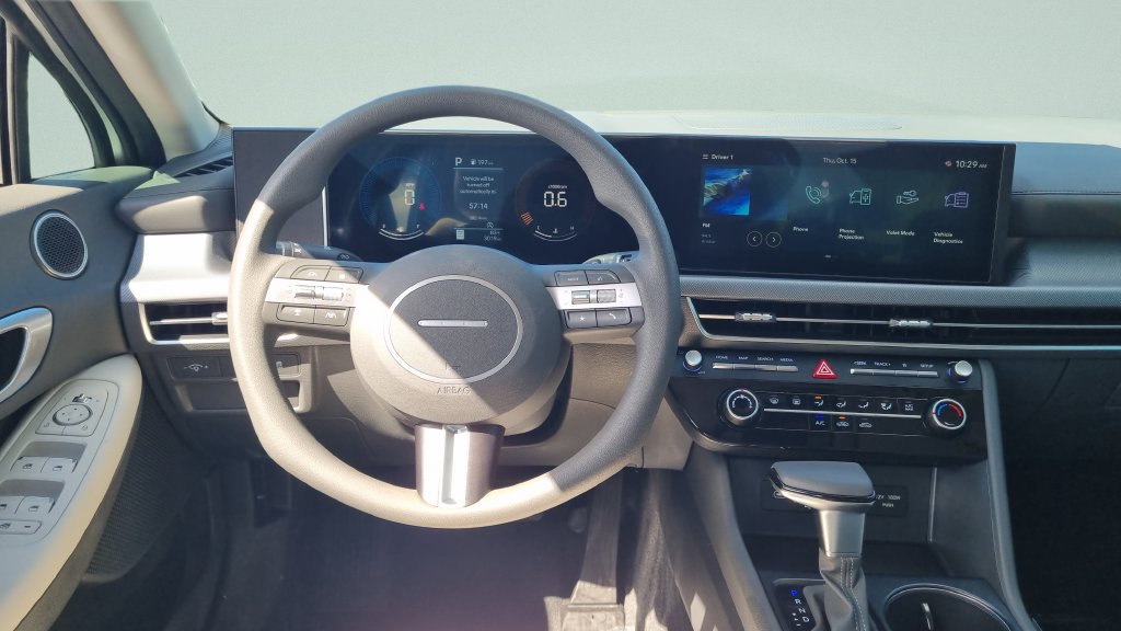 Certified 2025 Hyundai Sonata SE FWD image 12