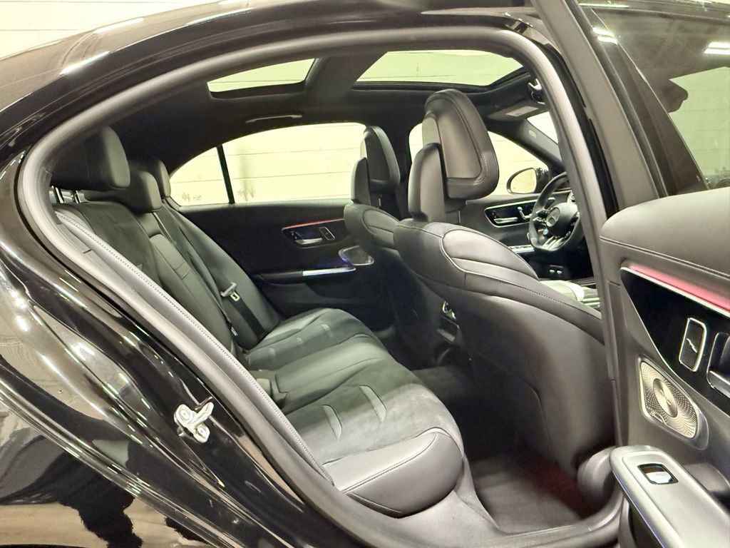 Used 2024 Mercedes-Benz C 63 AMG S image 25